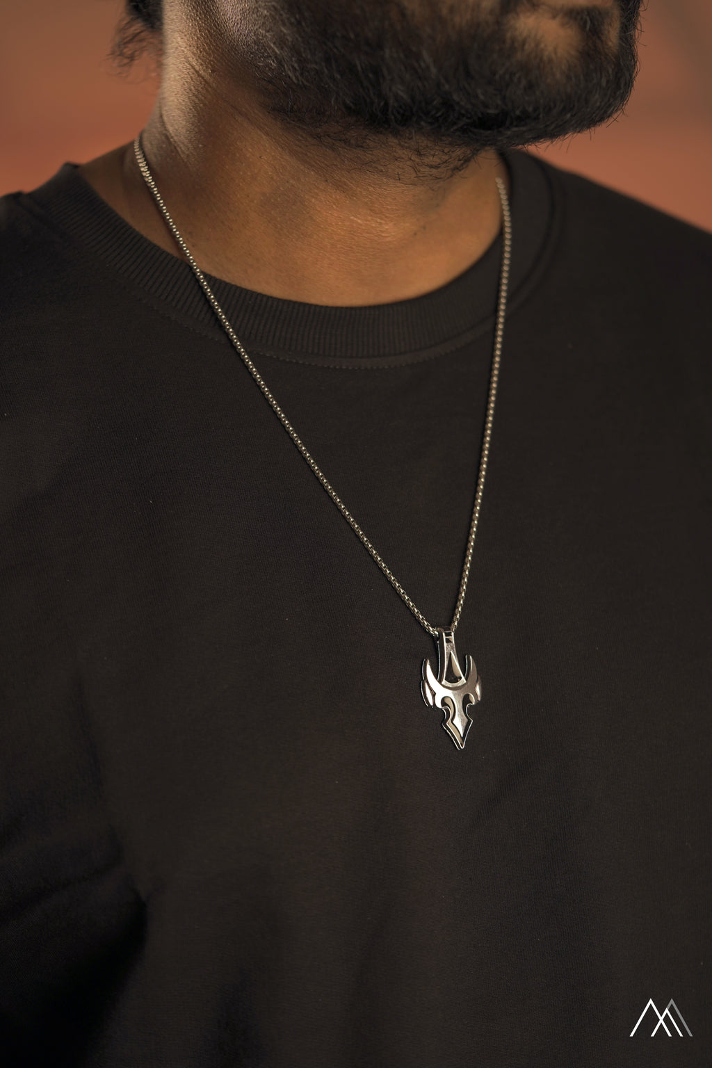 Shadow Fang Pendant