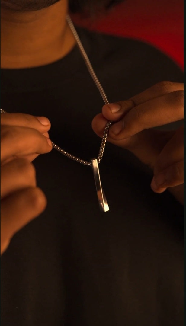 Twisted Bar Pendant