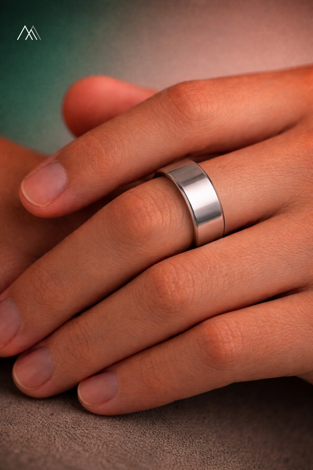 Eterna Smooth Ring