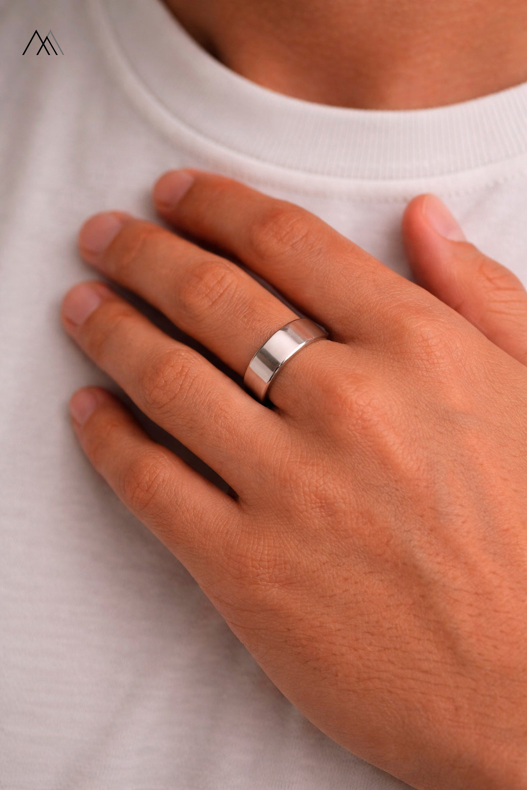 Eterna Smooth Ring
